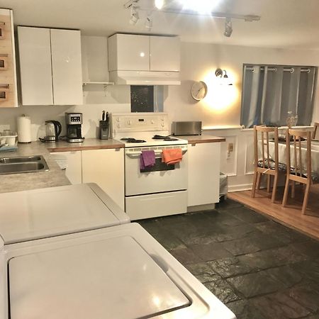 Heart Of Kitsilano Area,5 Mins Walk To Kits Beach,No Share With Other People Stay Vancouver Ngoại thất bức ảnh